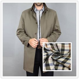 Fil - places 100% teintes de tissu de doublure de polyester grandes pour des costumes/vent - manteau