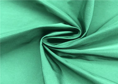 Tissu enduit de polyester de tissu simple de mémoire pour la veste extérieure d'automne et d'hiver