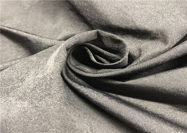 Le fil a teint coloré doux respirable de jacquard du fournisseur 100%P de tissu d'impression pour la veste