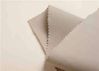 Tissu extérieur de veste d'anorak de tissu de produit hydrofuge de sensation de coton de mémoire de sergé