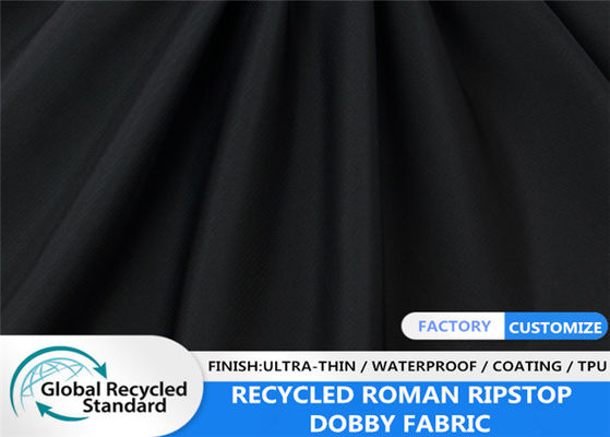 Rome Ripstop a réutilisé le manteau mou de ressort de Handfeel 50GSM de pongé de tissu de polyester rayant le matériel