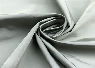 De 70% P 30% N de tissu en nylon respirable de ski de tissu tissu occasionnel de veste vers le bas